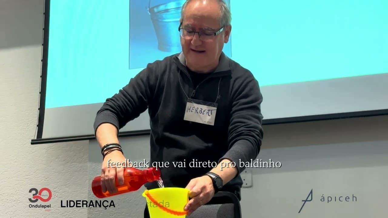 Dinâmica do Balde